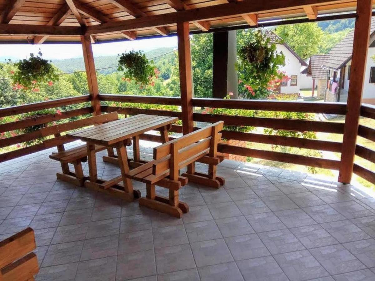 Apartments Poljanak Green House Plitvicka Jezera Exterior photo